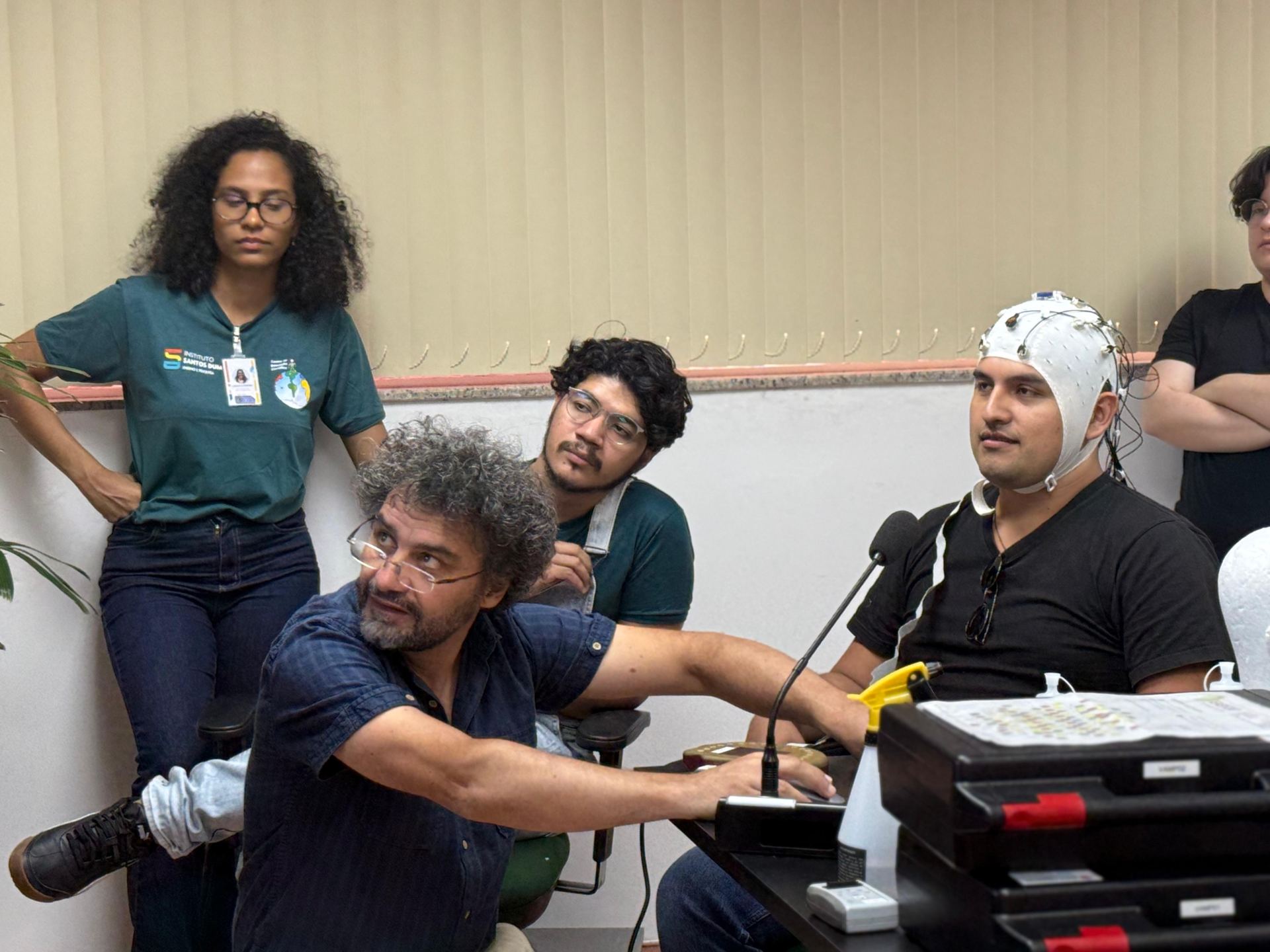 ISD realiza workshop internacional sobre interfaces cérebro-máquina com professor da França